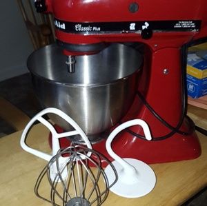 Red kitchen aid stand mixer